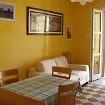 Aparthotel Ammiraglia Baia 3*