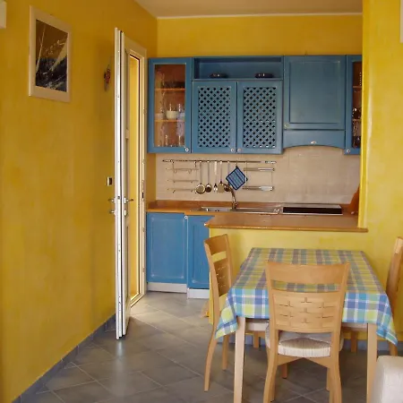 Ammiraglia Baia Apart-hotel 3*