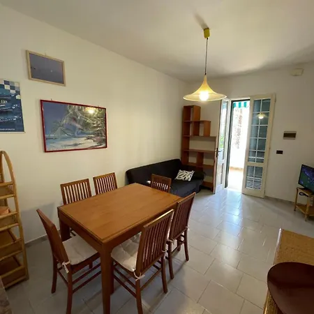 Apart-hotel Ammiraglia Baia