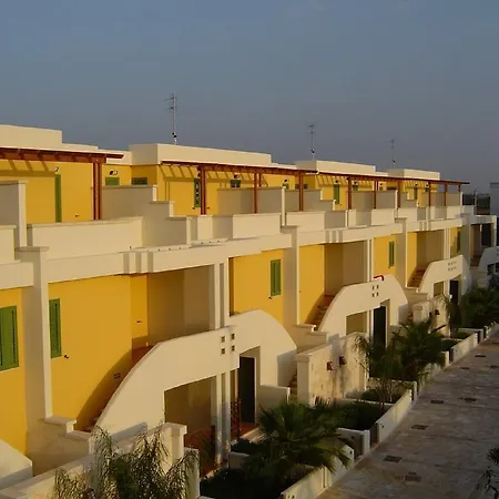 Apart-hotel Ammiraglia Baia 3*