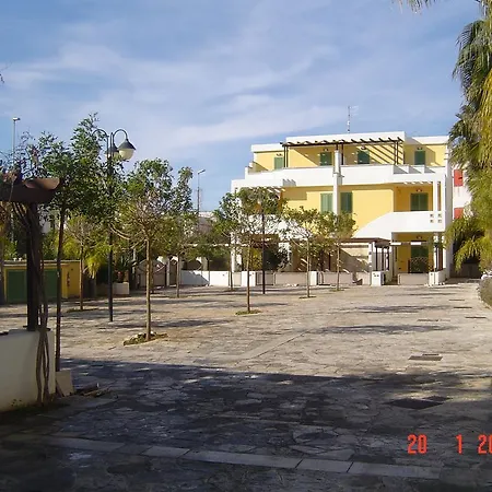 Apartahotel Ammiraglia Baia 3*