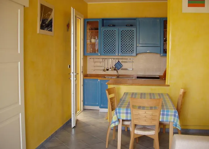 Ammiraglia Baia Lejlighedshotel 3*