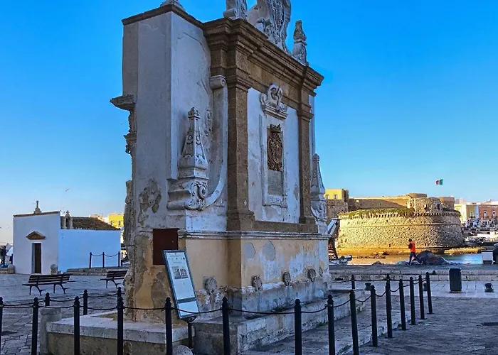 Ammiraglia Baia Lejlighedshotel