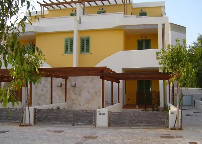 Ammiraglia Baia Lejlighedshotel